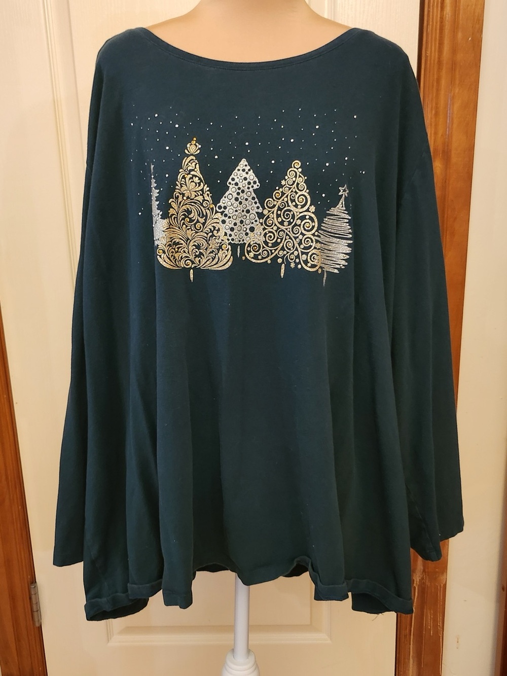 Catherines Green Christmas Tee Silver & Gold Trees Graphic Long Sleeve 34/36W 5X